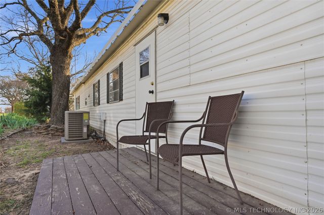 448159 E 979 Road, Vian, OK 74962