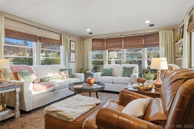 448159 E 979 Road, Vian, OK 74962