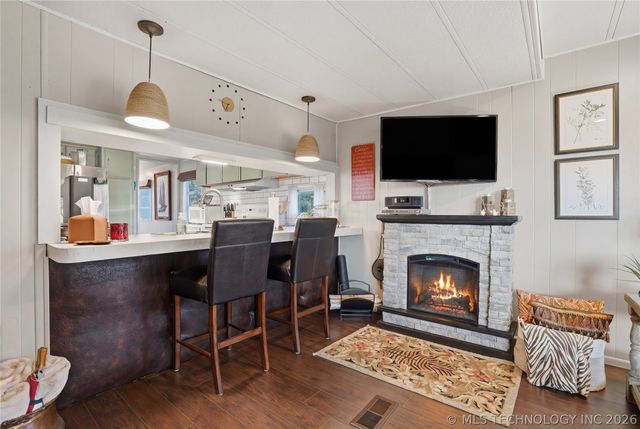 448159 E 979 Road, Vian, OK 74962