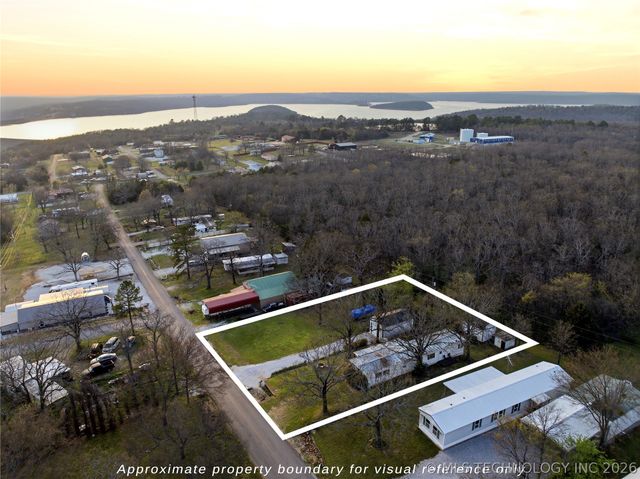 448159 E 979 Road, Vian, OK 74962