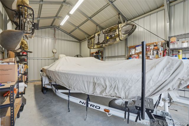 448159 E 979 Road, Vian, OK 74962