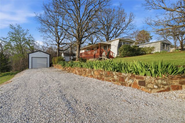 448159 E 979 Road, Vian, OK 74962