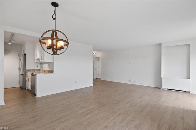 7320 Glenroie Ave Apt 9A, Norfolk, VA 23505