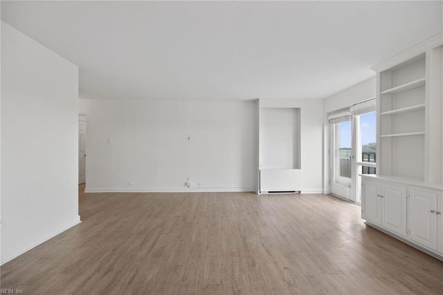 7320 Glenroie Ave Apt 9A, Norfolk, VA 23505