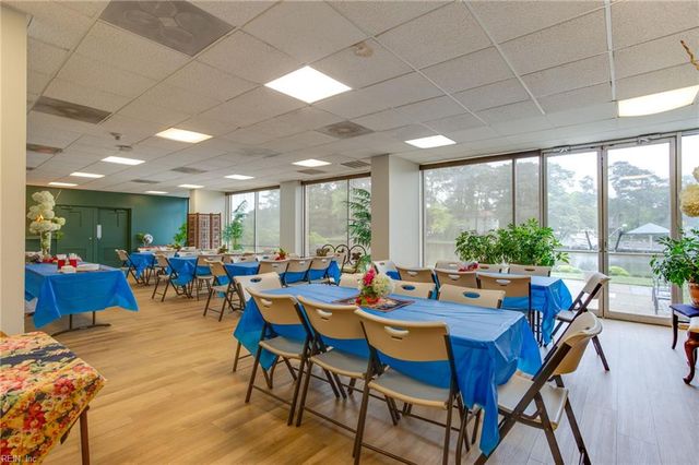7320 Glenroie Ave Apt 9A, Norfolk, VA 23505
