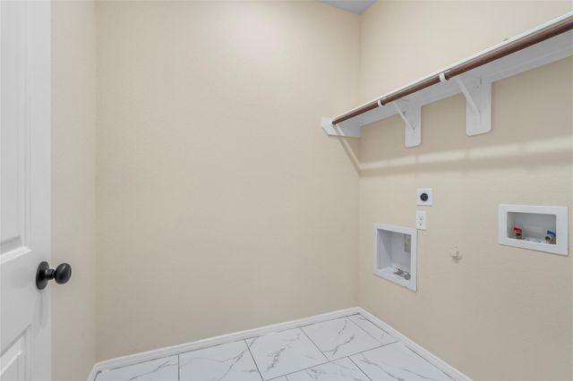 9423 Mineral Rock Lane, Richmond, TX 77407