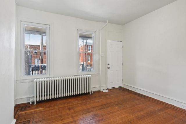 2039 E CLEARFIELD ST, Philadelphia, PA 19134