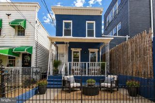 2039 E CLEARFIELD ST, Philadelphia, PA 19134