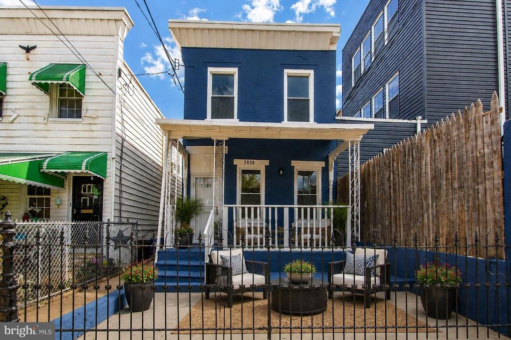 2039 E CLEARFIELD ST, Philadelphia, PA 19134