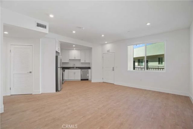 8750 Sepulveda Boulevard 409, North Hills, CA 91343