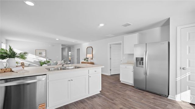 4 Bardwell Way, Port Wentworth, GA 31407