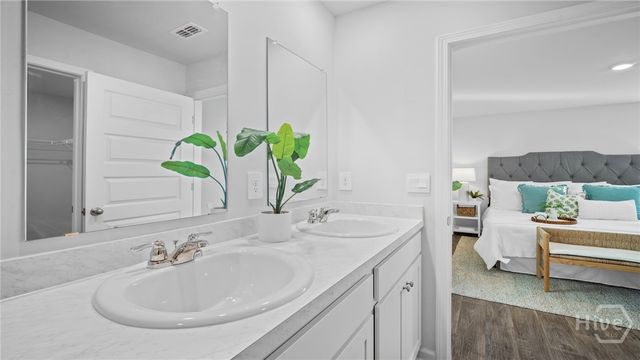 4 Bardwell Way, Port Wentworth, GA 31407