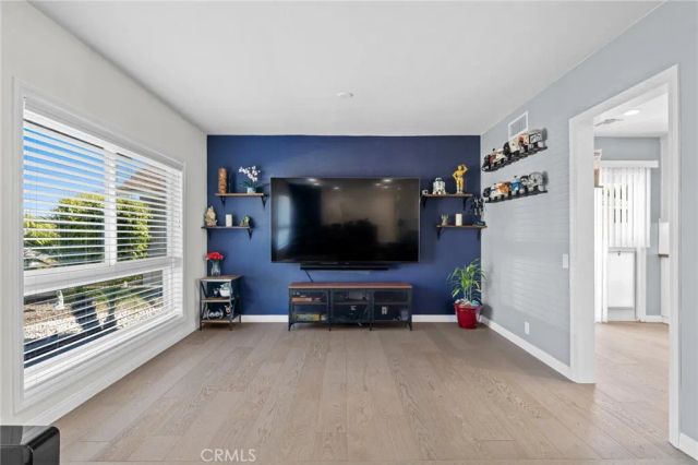 1463 Feather Avenue, Thousand Oaks, CA 91360