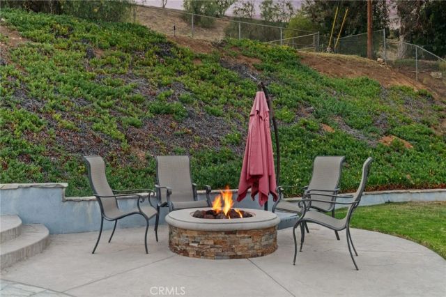 1463 Feather Avenue, Thousand Oaks, CA 91360