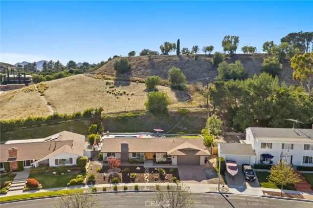 1463 Feather Avenue, Thousand Oaks, CA 91360