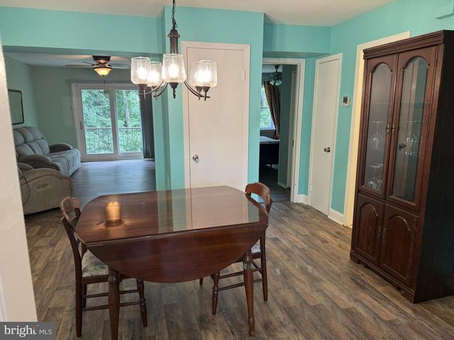 1405 SILVER CT, Hamilton, NJ 08690