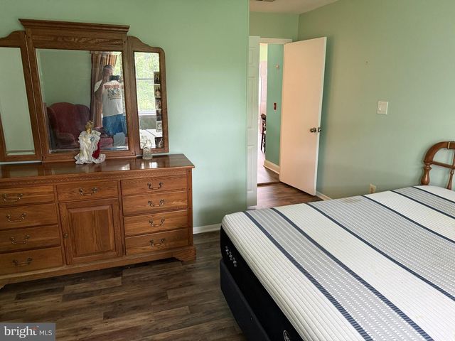 1405 SILVER CT, Hamilton, NJ 08690