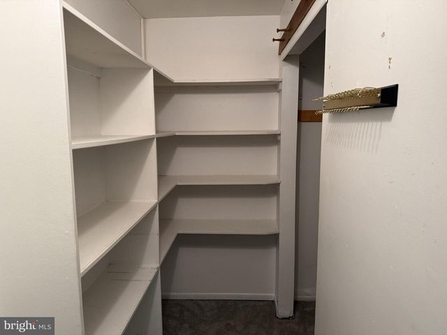 1405 SILVER CT, Hamilton, NJ 08690