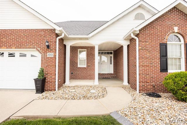 1001 Remington Street, Mascoutah, IL 62258
