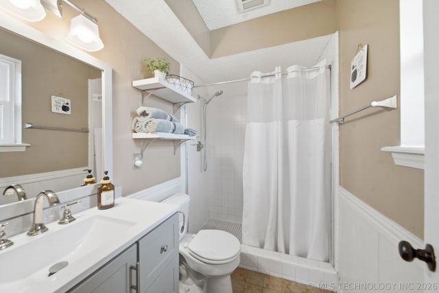 23512 E 95th Street, Broken Arrow, OK 74014