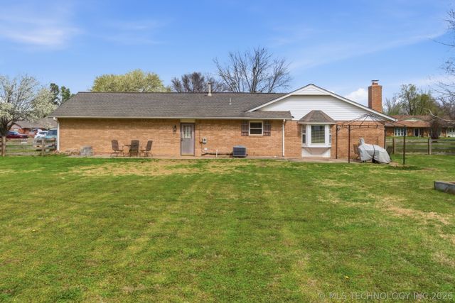 23512 E 95th Street, Broken Arrow, OK 74014