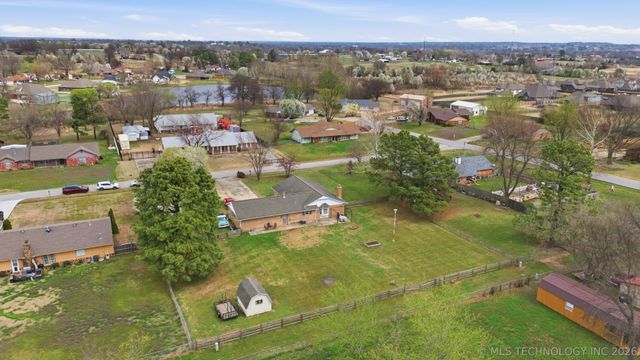 23512 E 95th Street, Broken Arrow, OK 74014