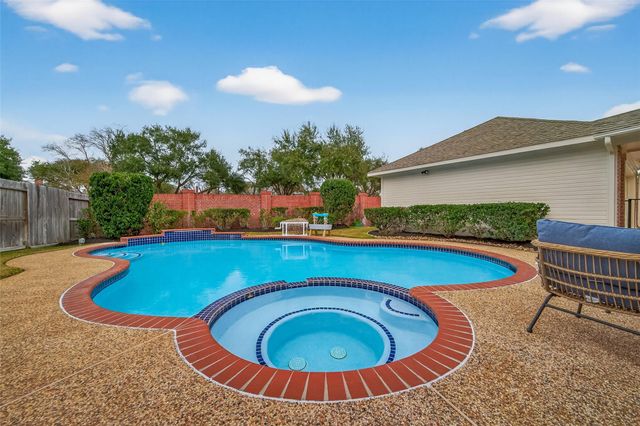 4038 Austin Meadow Drive, Sugar Land, TX 77479