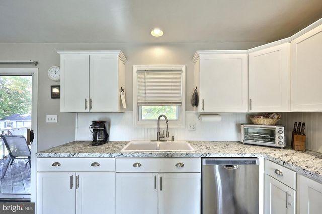 42 PEMBERTON DR, East Berlin, PA 17316