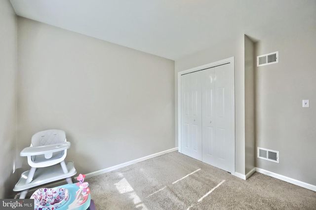 42 PEMBERTON DR, East Berlin, PA 17316