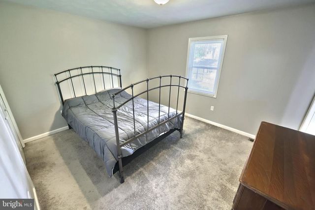 42 PEMBERTON DR, East Berlin, PA 17316