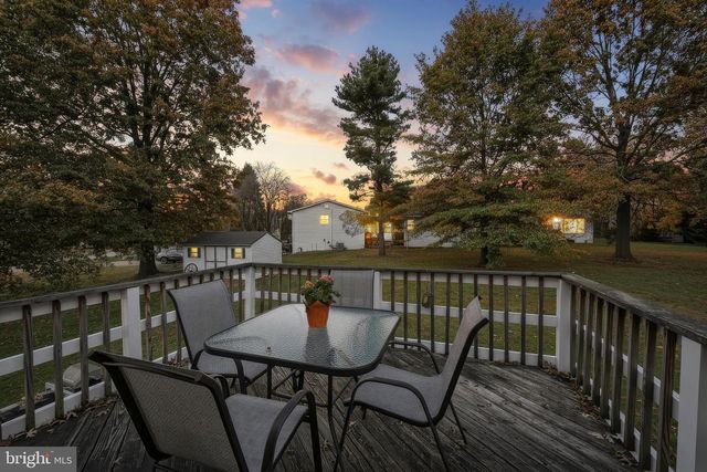 42 PEMBERTON DR, East Berlin, PA 17316