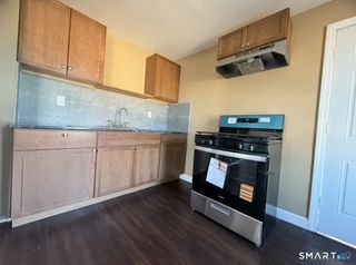 26 Clarence Street 2, Bridgeport, CT 06608