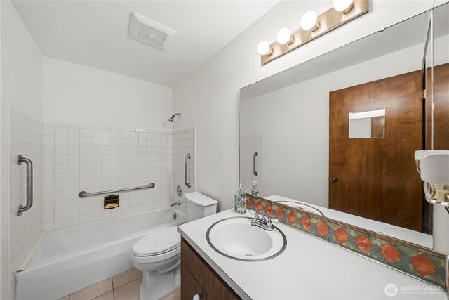 2520 54th Street NW, Gig Harbor, WA 98335