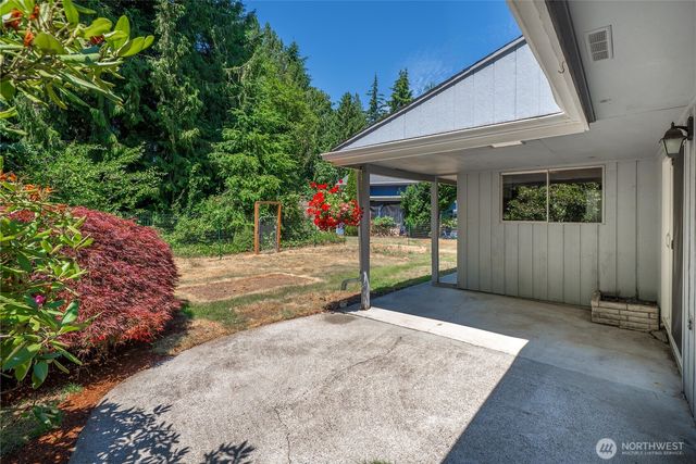 2520 54th Street NW, Gig Harbor, WA 98335