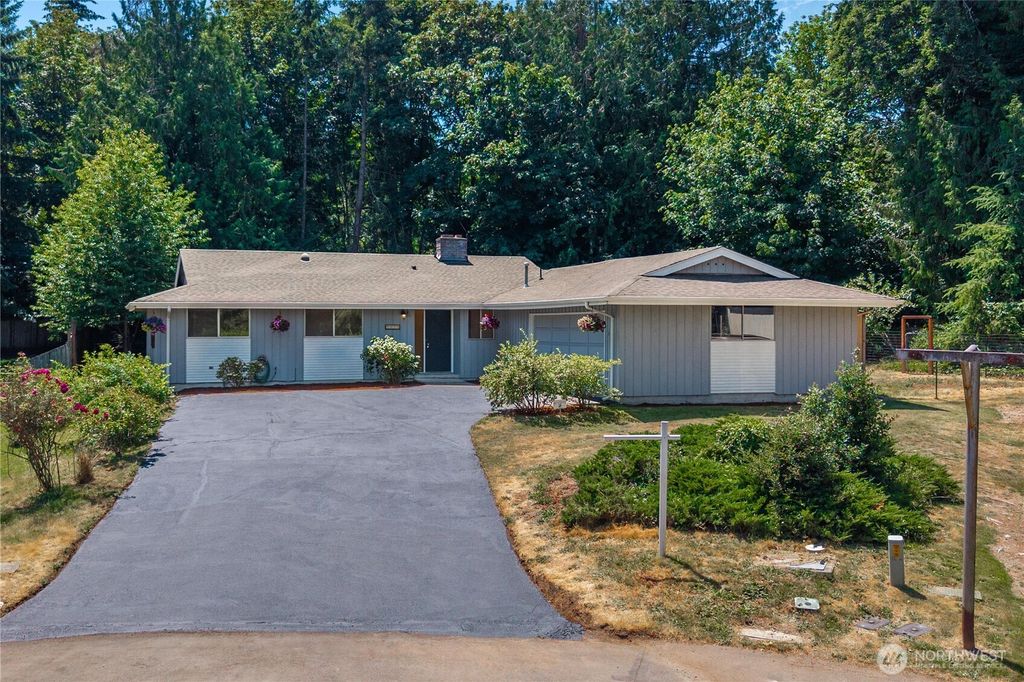 2520 54th Street NW, Gig Harbor, WA 98335