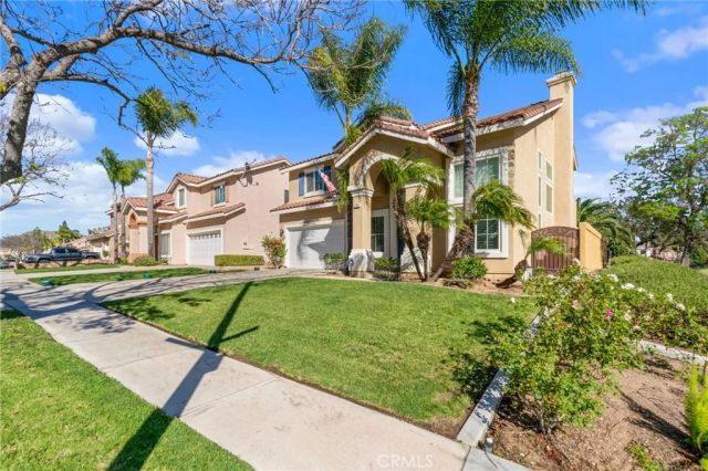 729 La Docena Lane, Corona, CA 92879