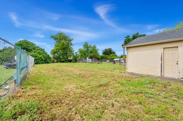 5410 Mendocino Blvd, Sacramento, CA 95820