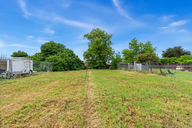 5410 Mendocino Blvd, Sacramento, CA 95820