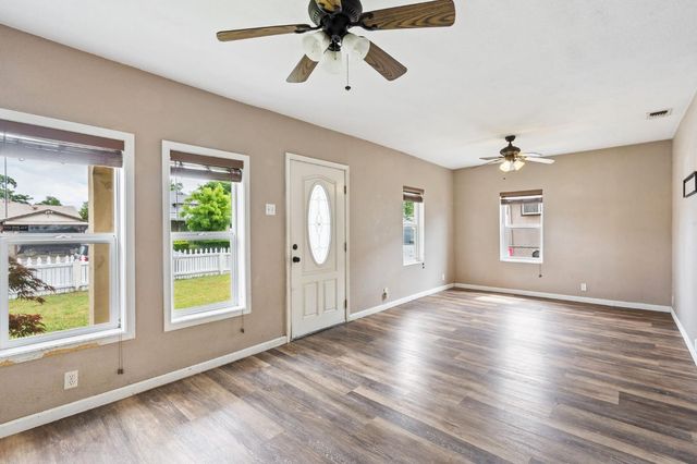 5410 Mendocino Blvd, Sacramento, CA 95820