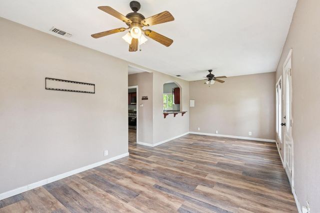 5410 Mendocino Blvd, Sacramento, CA 95820