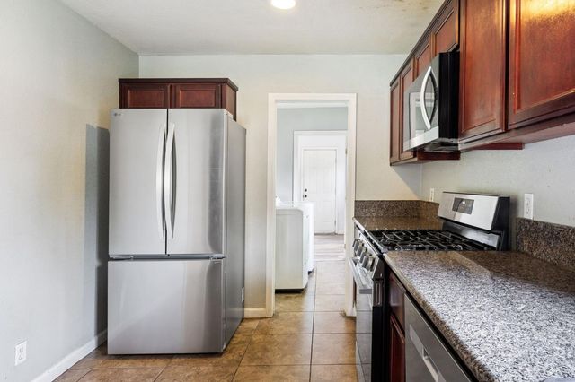 5410 Mendocino Blvd, Sacramento, CA 95820