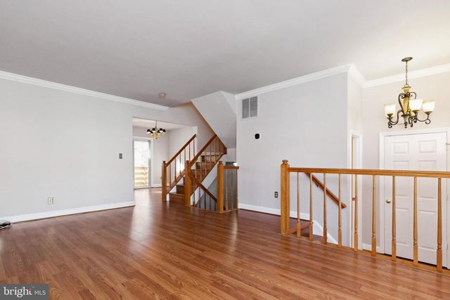 6108 JOUST LN, Alexandria, VA 22315