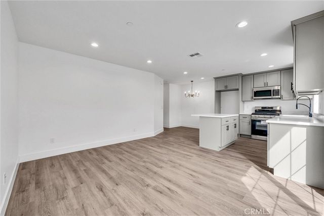 16385 Valencia Avenue 3, Fontana, CA 92335