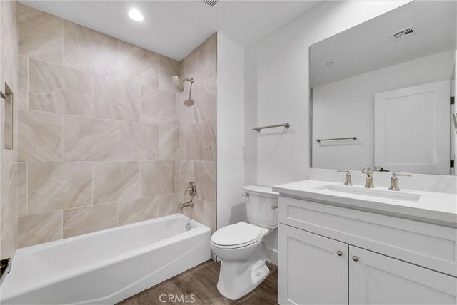 16385 Valencia Avenue 3, Fontana, CA 92335