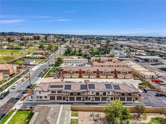 16385 Valencia Avenue 3, Fontana, CA 92335