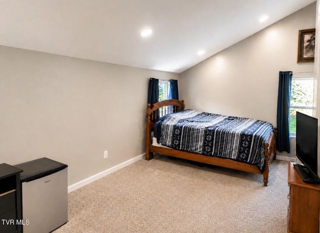 1737 Virginia Avenue, Kingsport, TN 37664