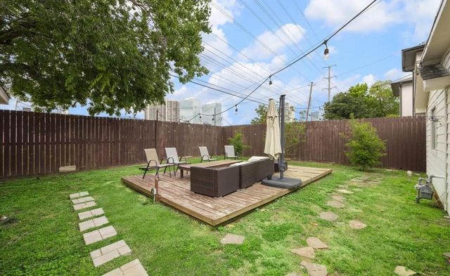 3818 Childress Street, Houston, TX 77005