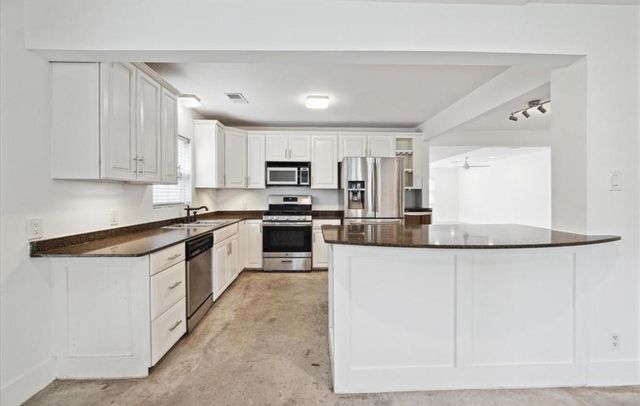 3818 Childress Street, Houston, TX 77005