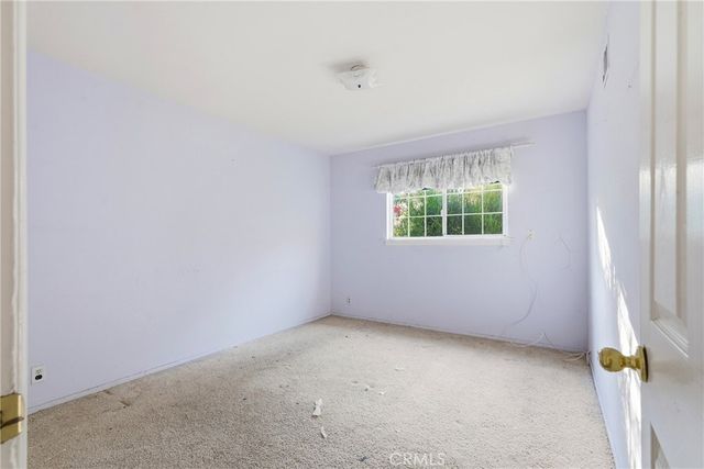 9854 Canby Avenue, Northridge, CA 91325