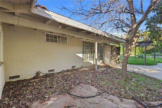 9854 Canby Avenue, Northridge, CA 91325